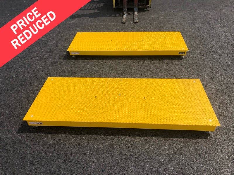 BRAND NEW Cambridge 700PAW-HD Axle Weighers, 32 "x 84", 30K capacity each pad