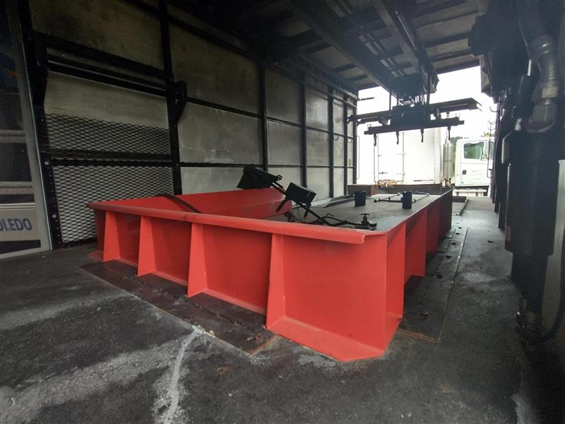 Used AS-IS Palifinger USA Box and Crane - For Sale in Wisconsin