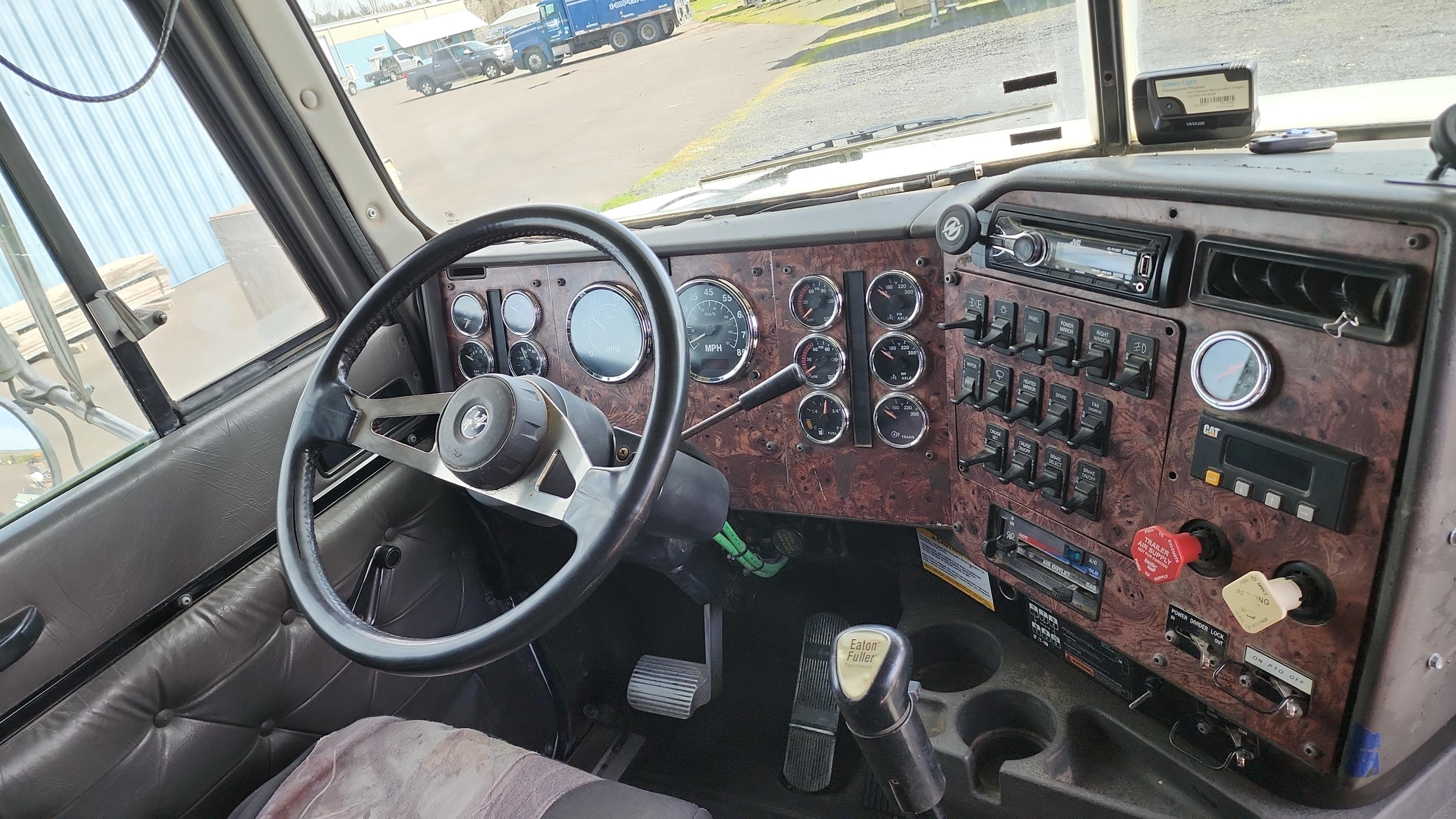 Used 1999 International Test Truck - For Sale in Oregon