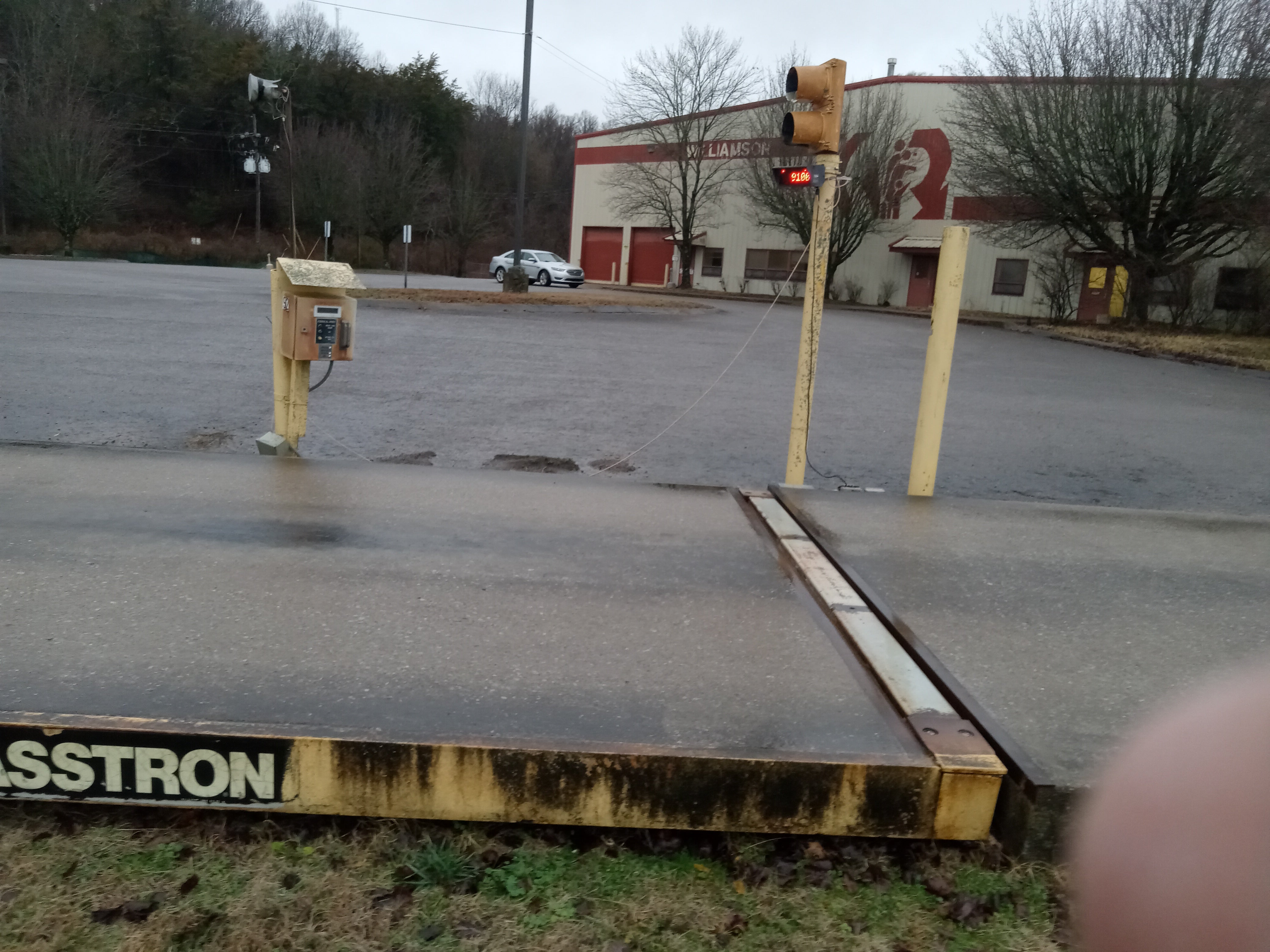 Used Mettler Toledo Digitol Truckmate Concrete Deck Truck Scale, 70 x 11 - Available in Tennessee