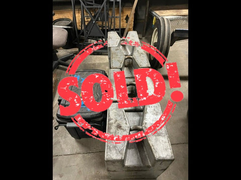 (8) Used 1,000 LB Class 6 Test Weights, For Sale in Massachusetts