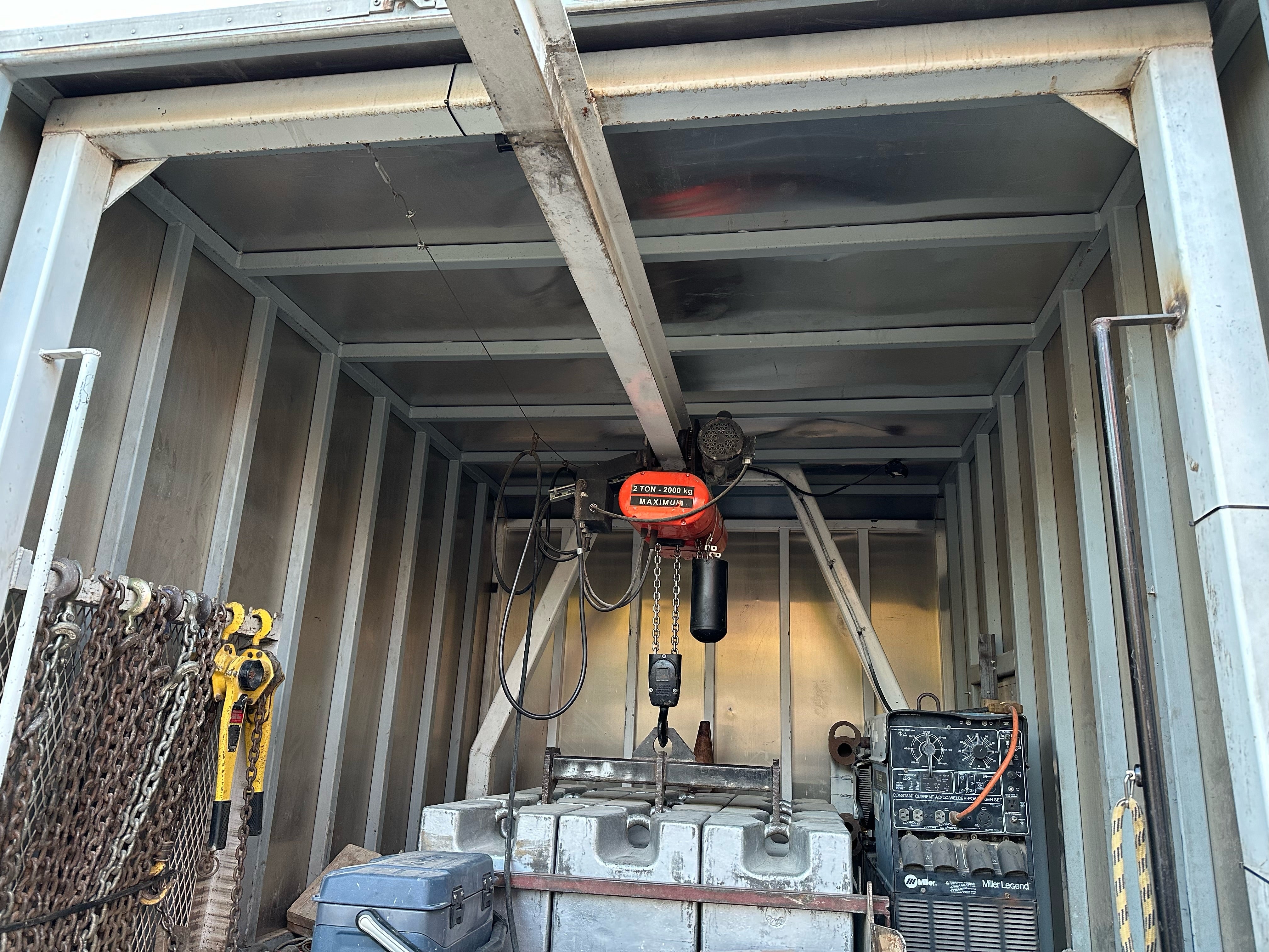 Used 2014 Kenworth Box Test Truck w/Hoist