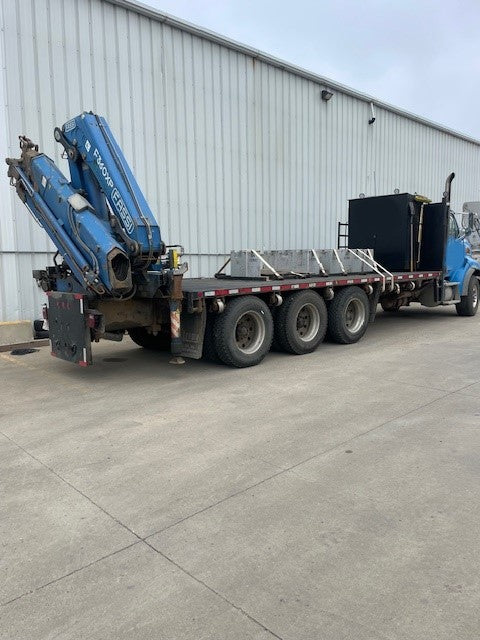 Used 2009 Sterline LT9500 Test Truck, Flatbed - Weights Included