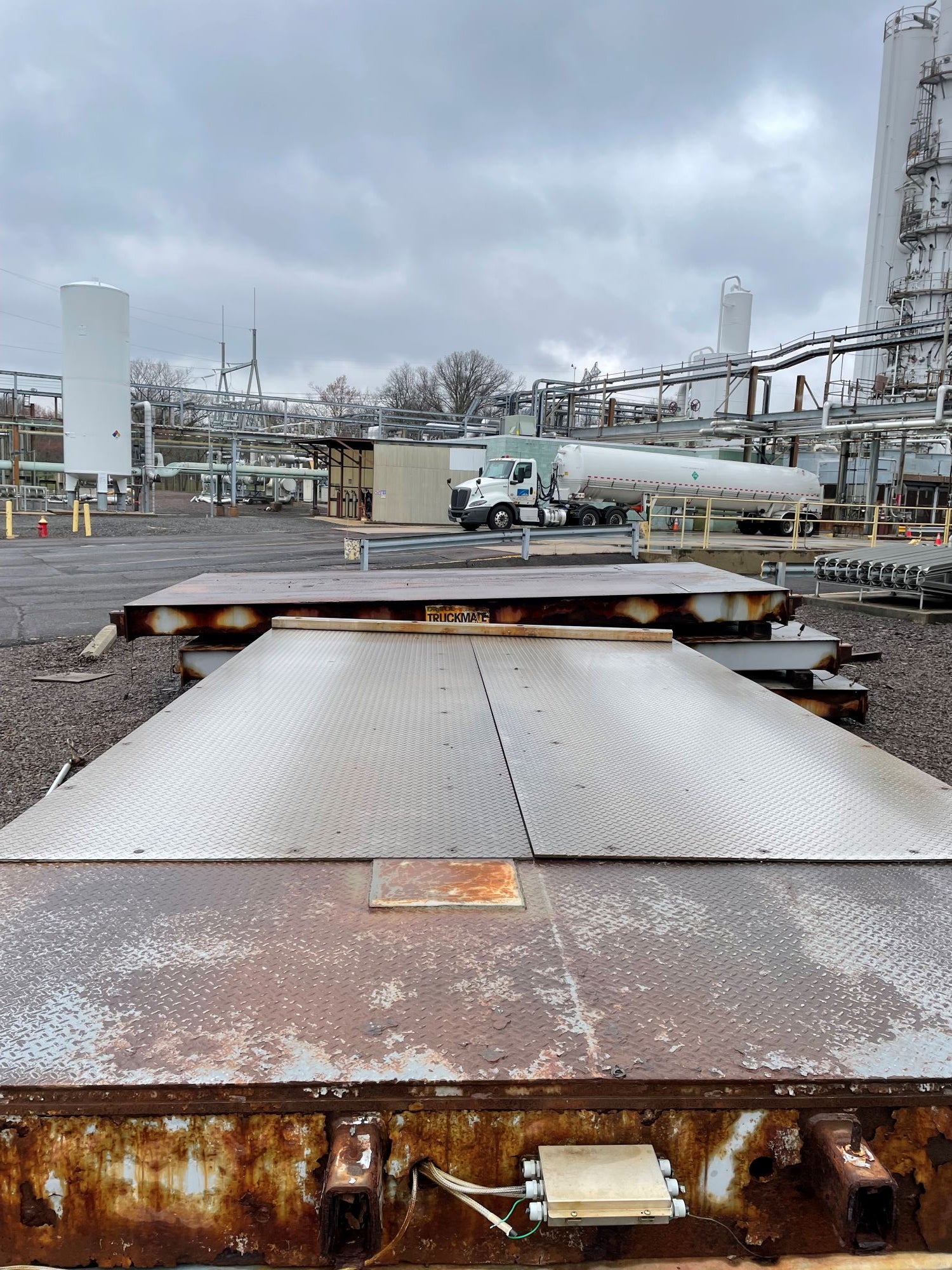 Used Mettler Toledo 7562-B Steel Deck Truck Scale, 60 x 11 - For Sale in Pennyslvania