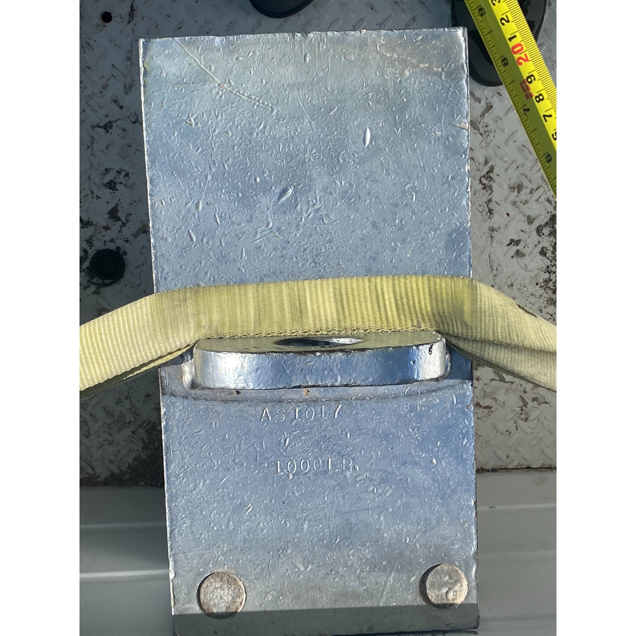 Used 1000 LB Test Weights – UT