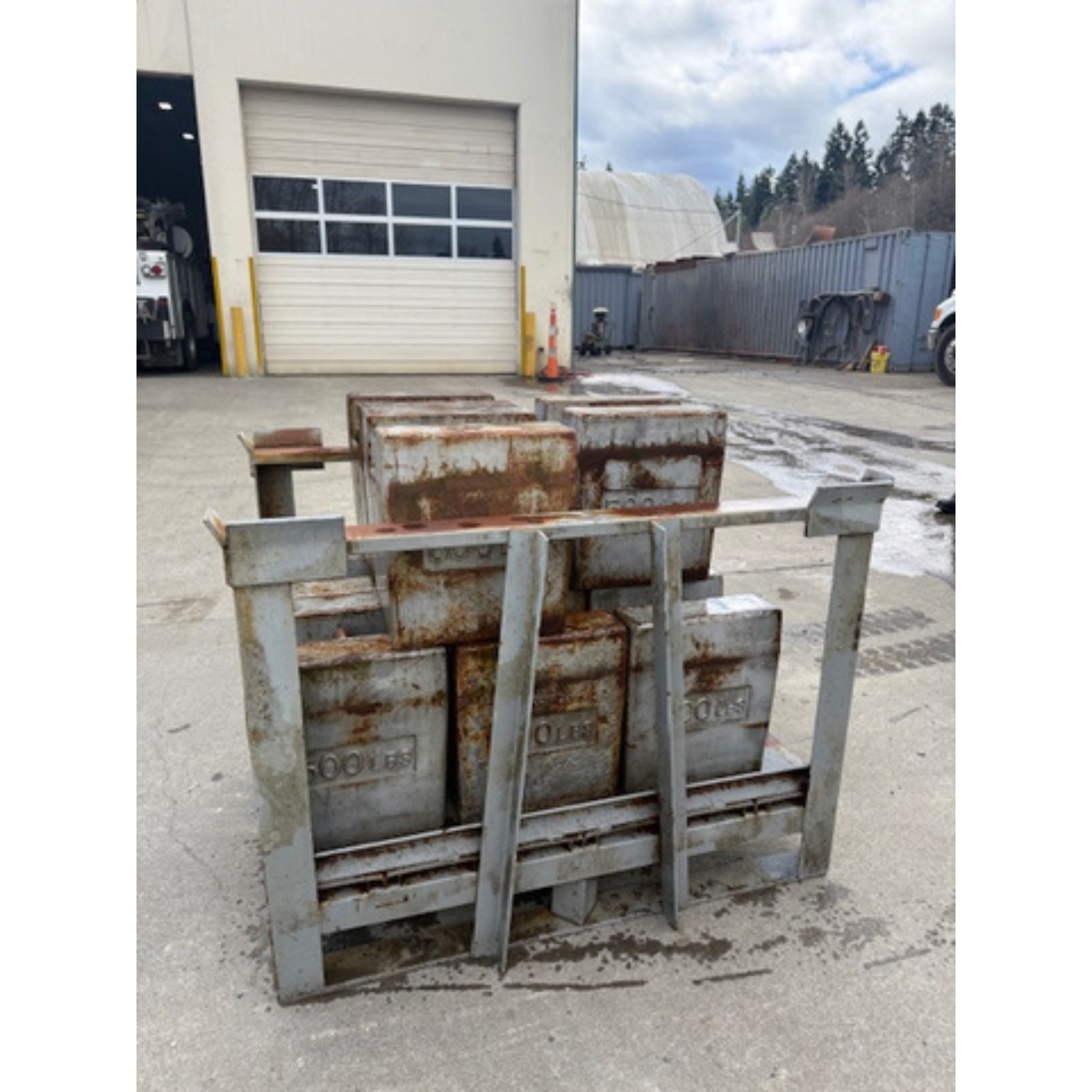 Used 500 lb Block Style Test Weights, Industrial Scale Calibration Weights - For Sale in Washington