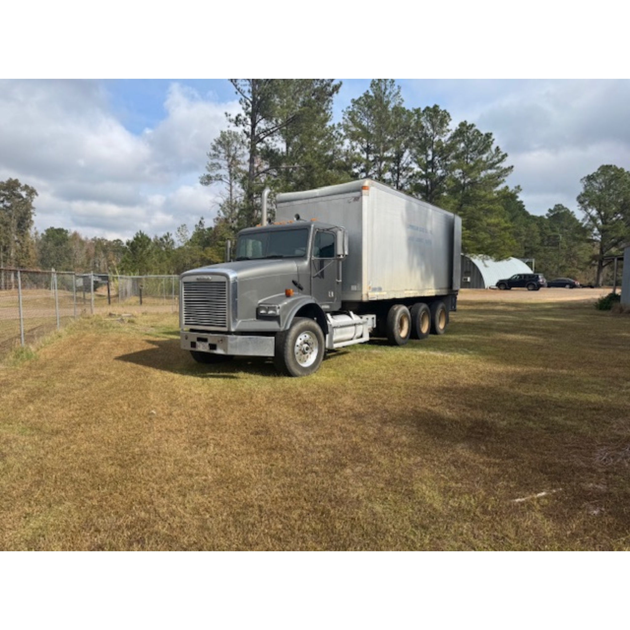 Used 1997 Freightliner Test Truck with Telescoping Boom Crane – For Sale in Mississippi
