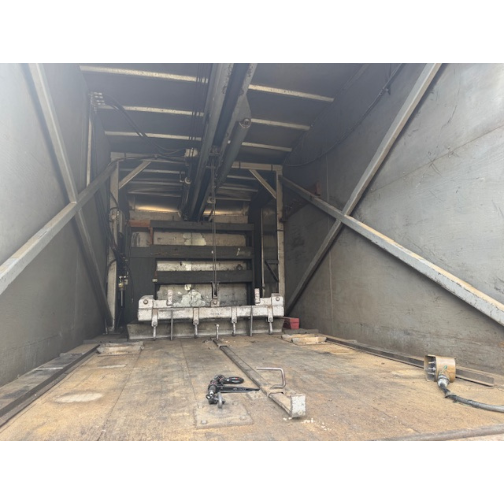 Used 1997 Freightliner Test Truck with Telescoping Boom Crane – For Sale in Mississippi