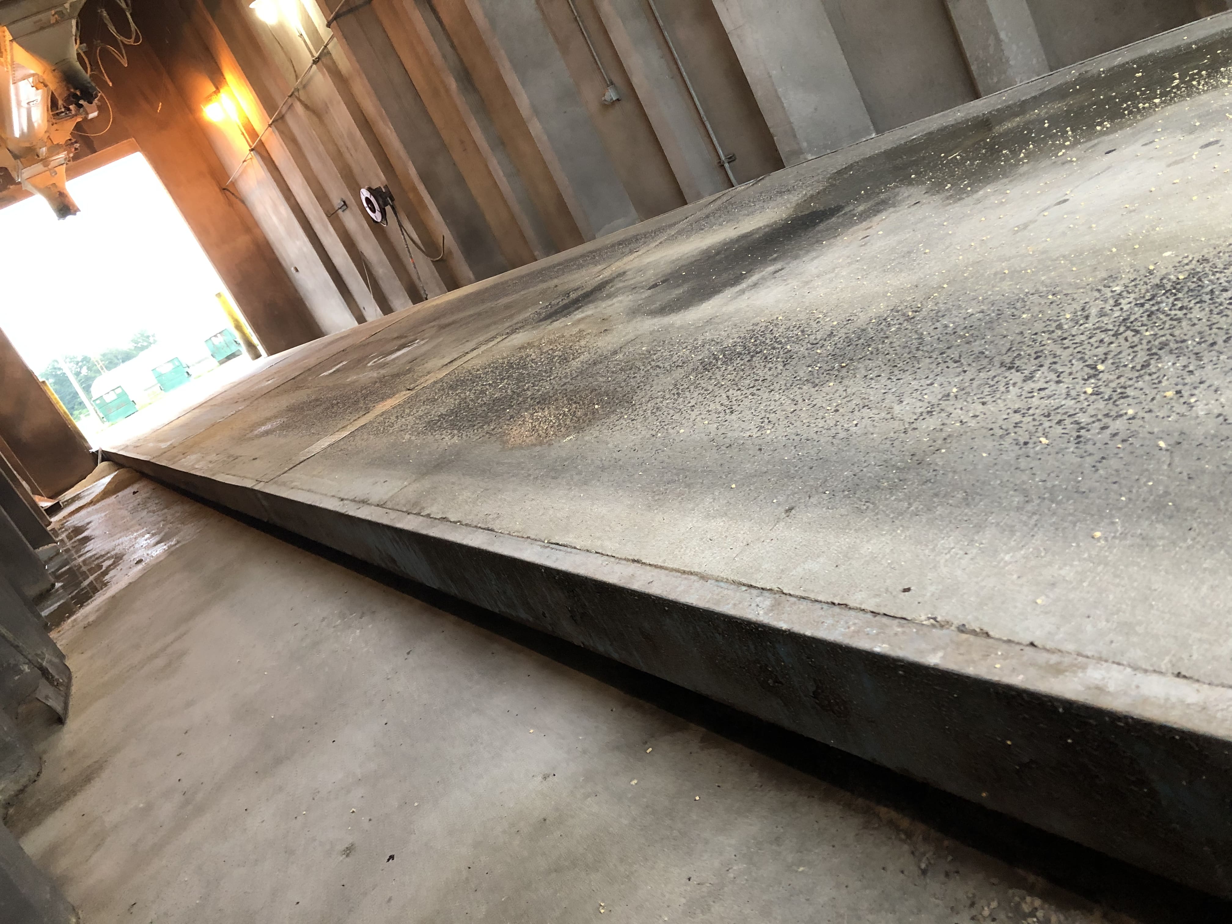 Used Cardinal Concrete Deck Truck Scale 70 x 11 - For Sale in North Carolina