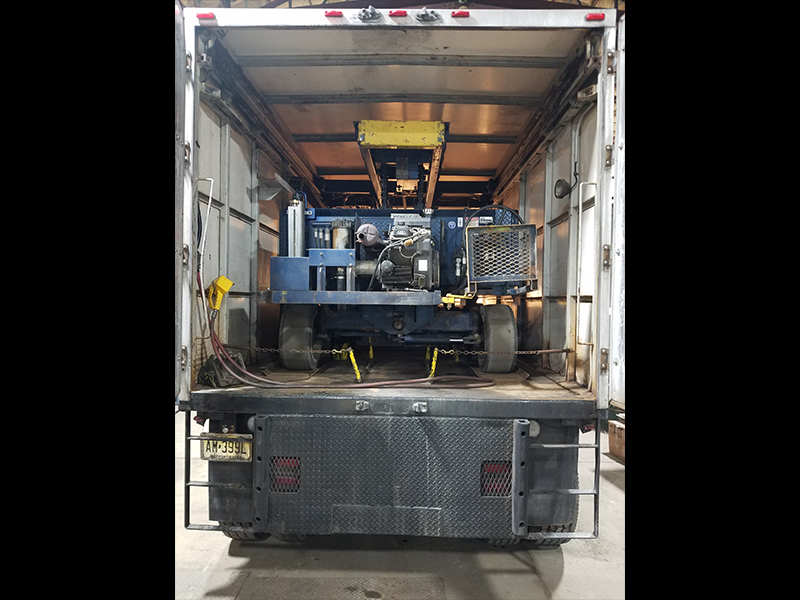 Used Kenworth Test Truck with Tiffin Crane and Cart - For Sale in New Jersey