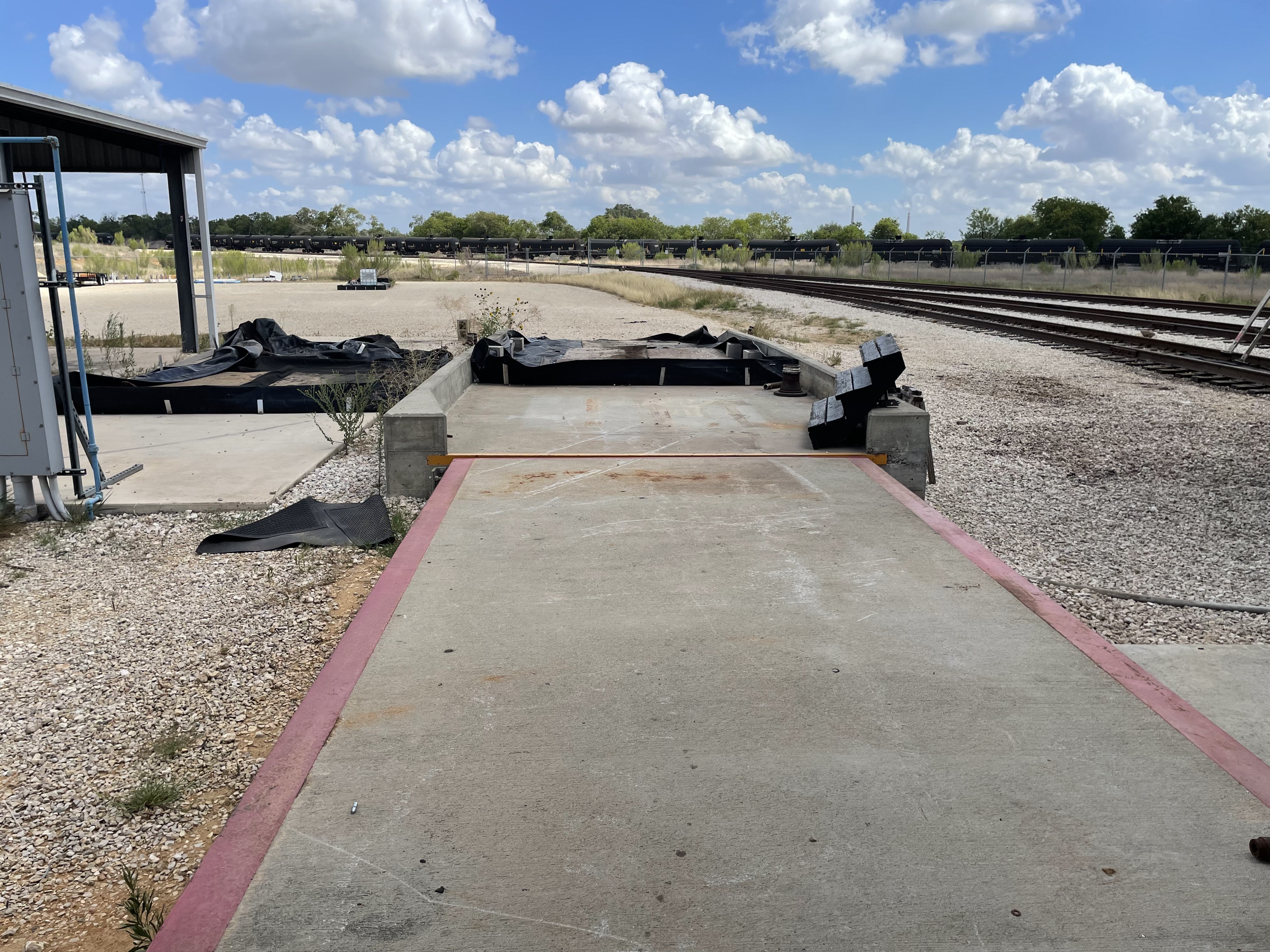 Used Fairbanks Concrete Truck Scale 90 x 10 - For Sale in Texas