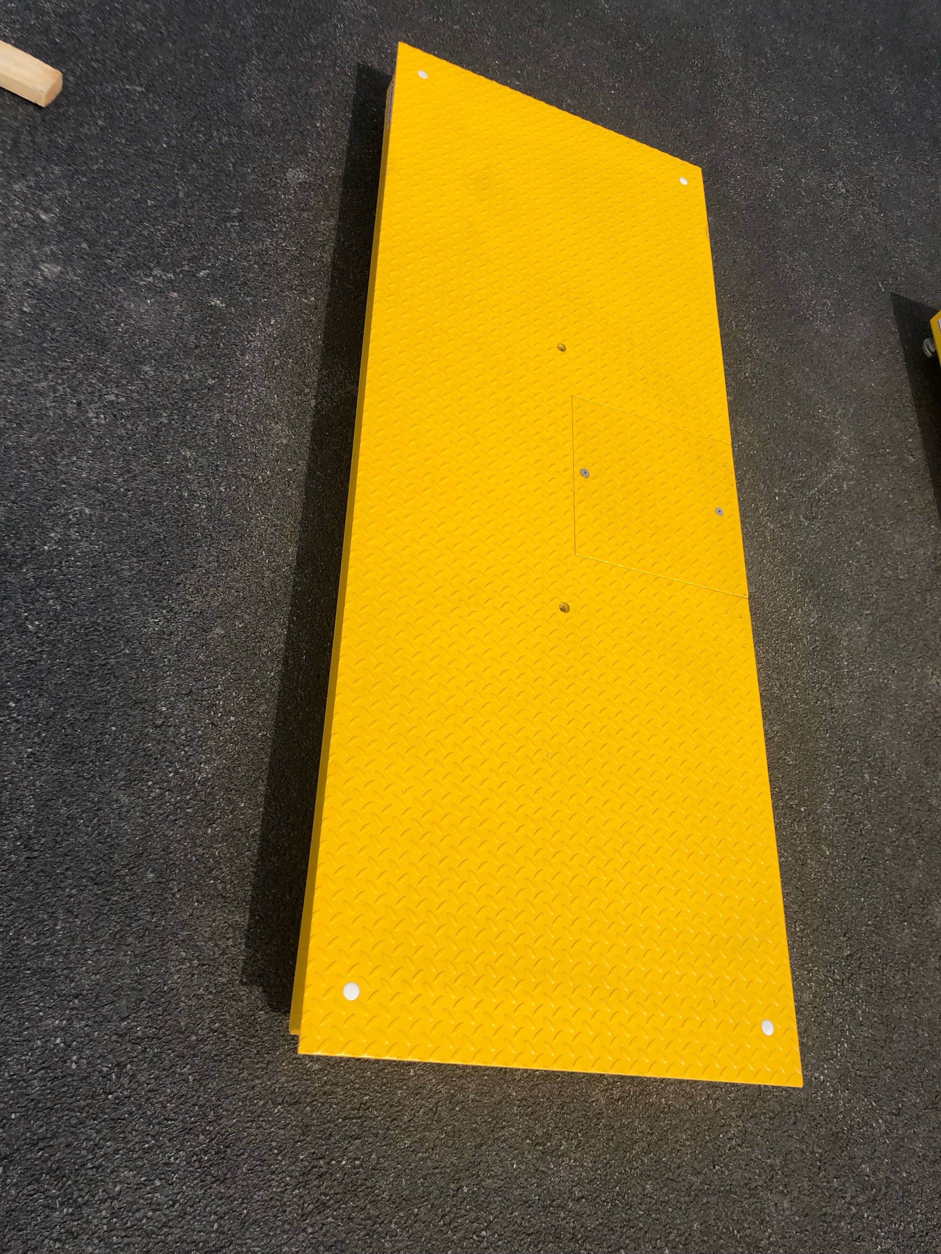 BRAND NEW Cambridge 700PAW-HD Axle Weighers, 32 "x 84", 30K capacity each pad