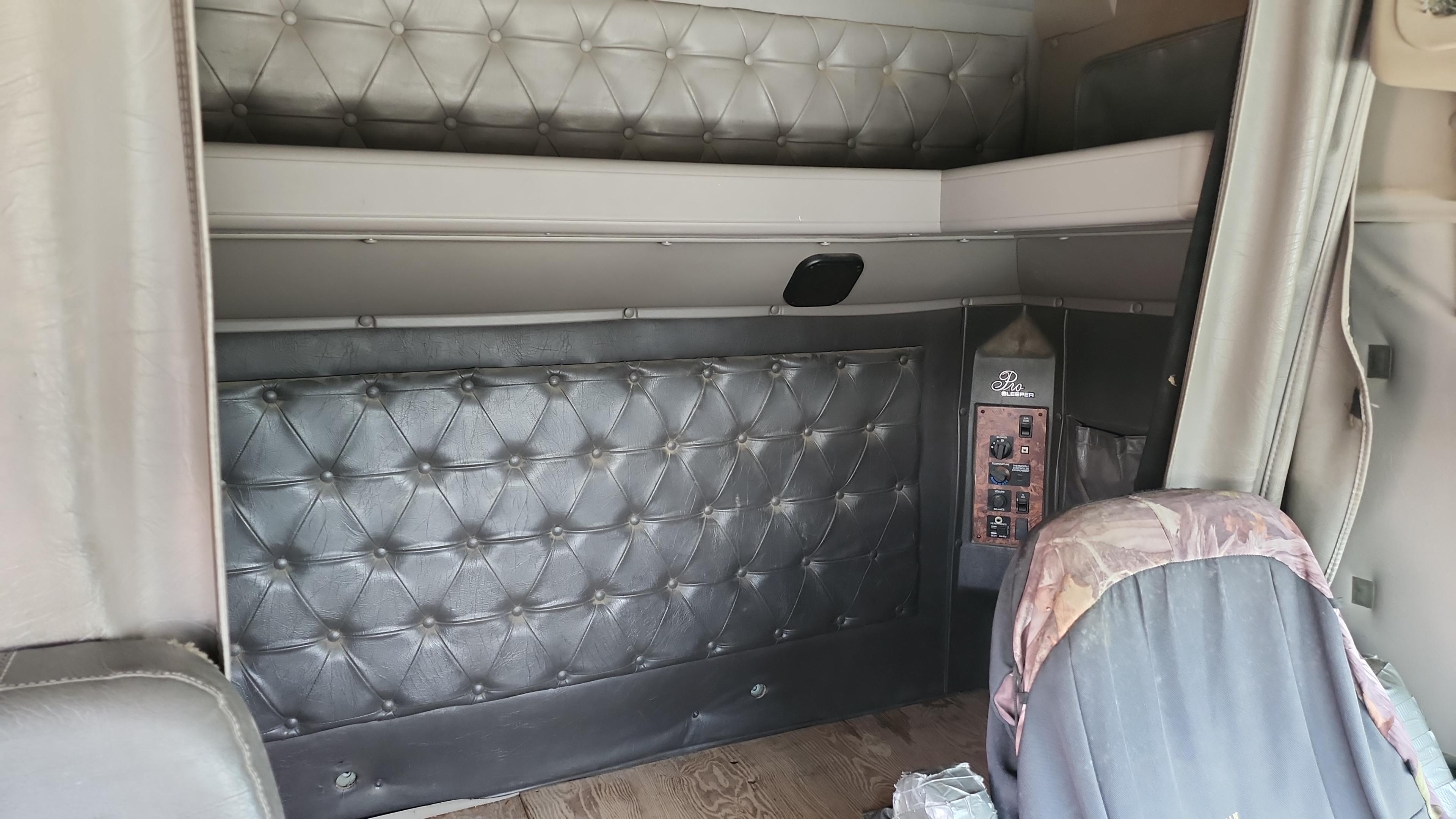 Used 1999 International Test Truck - For Sale in Oregon