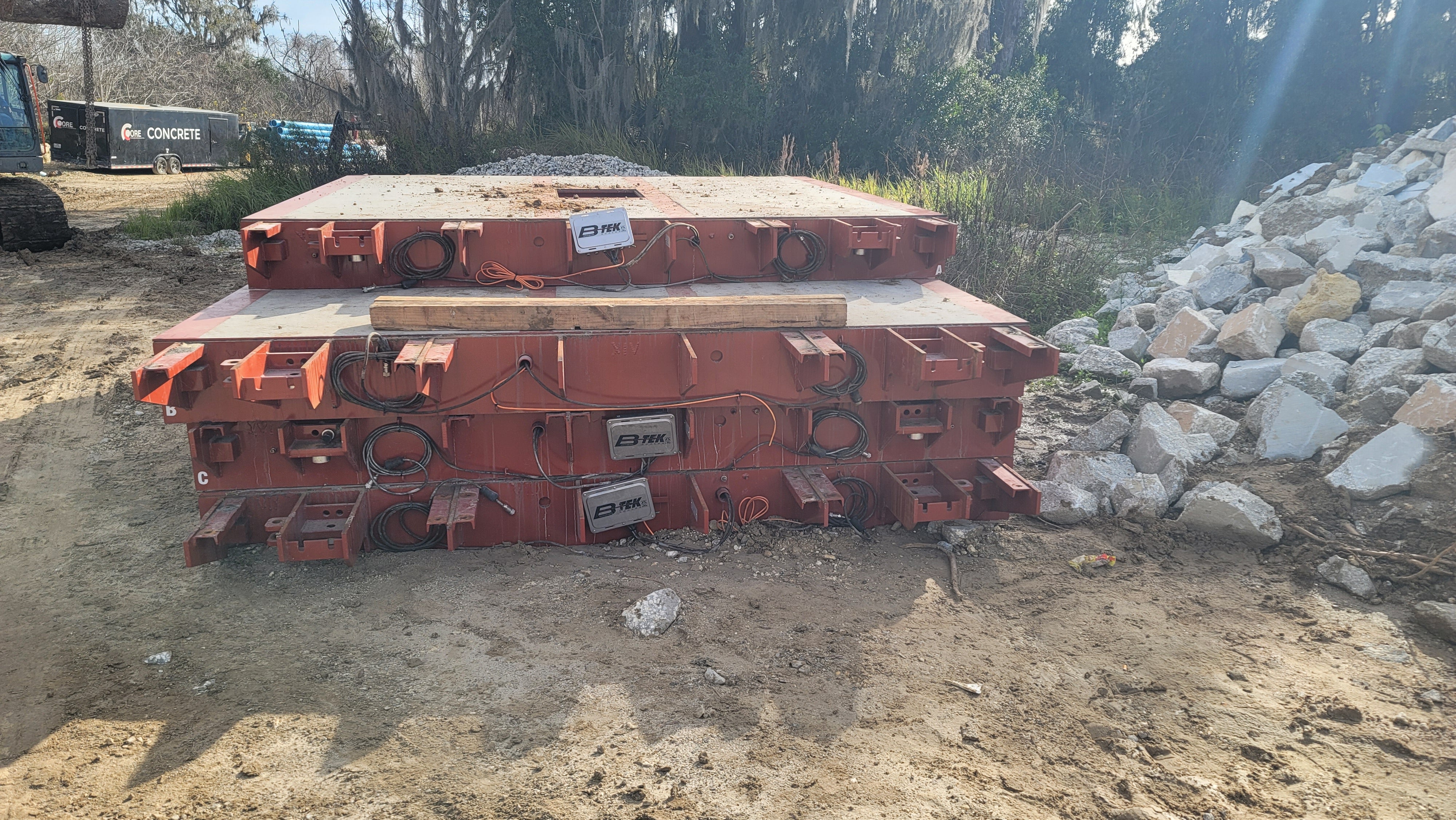 Used Multi-Platform B-TEK Concrete Deck Pit Scale, 12, 20, 40 "Cat Scale" Configuration, 72' x 11' - For Sale in Florida