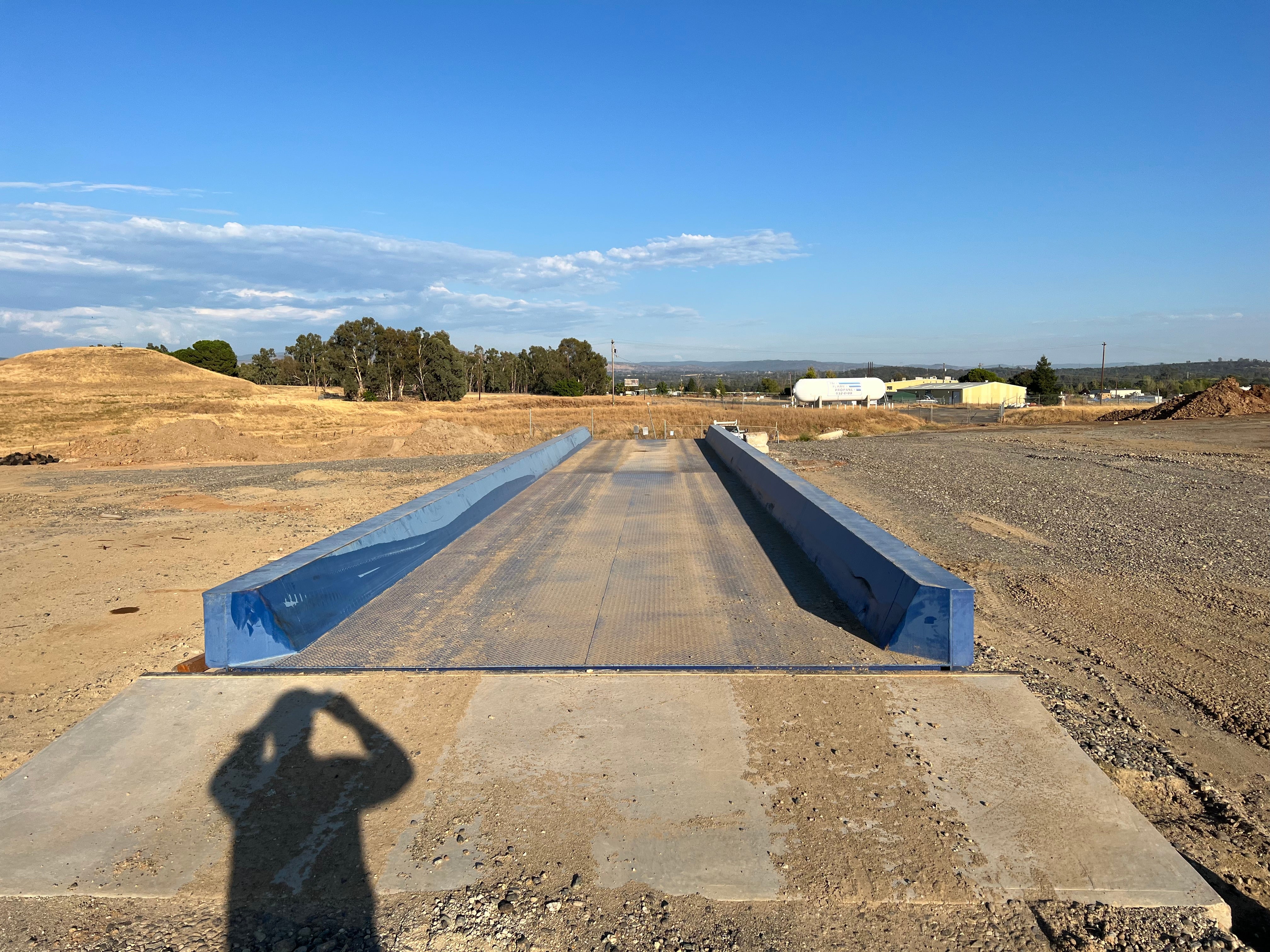 Used Southwestern Scale Sidewinder Steel Deck Truck Scale, 70' x 11' for Sale in California