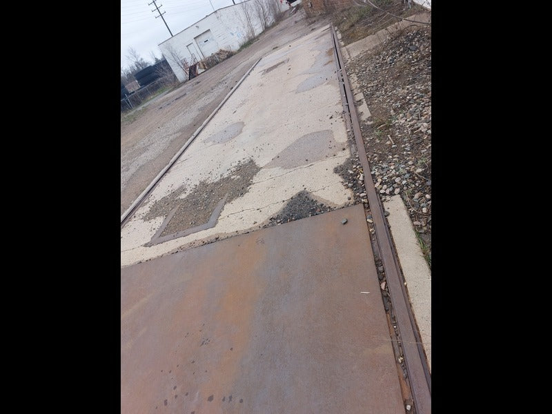 Used Fairbanks Morse Concrete Deck Truck Scale, 50 x 10 - For Sale in Minnesota