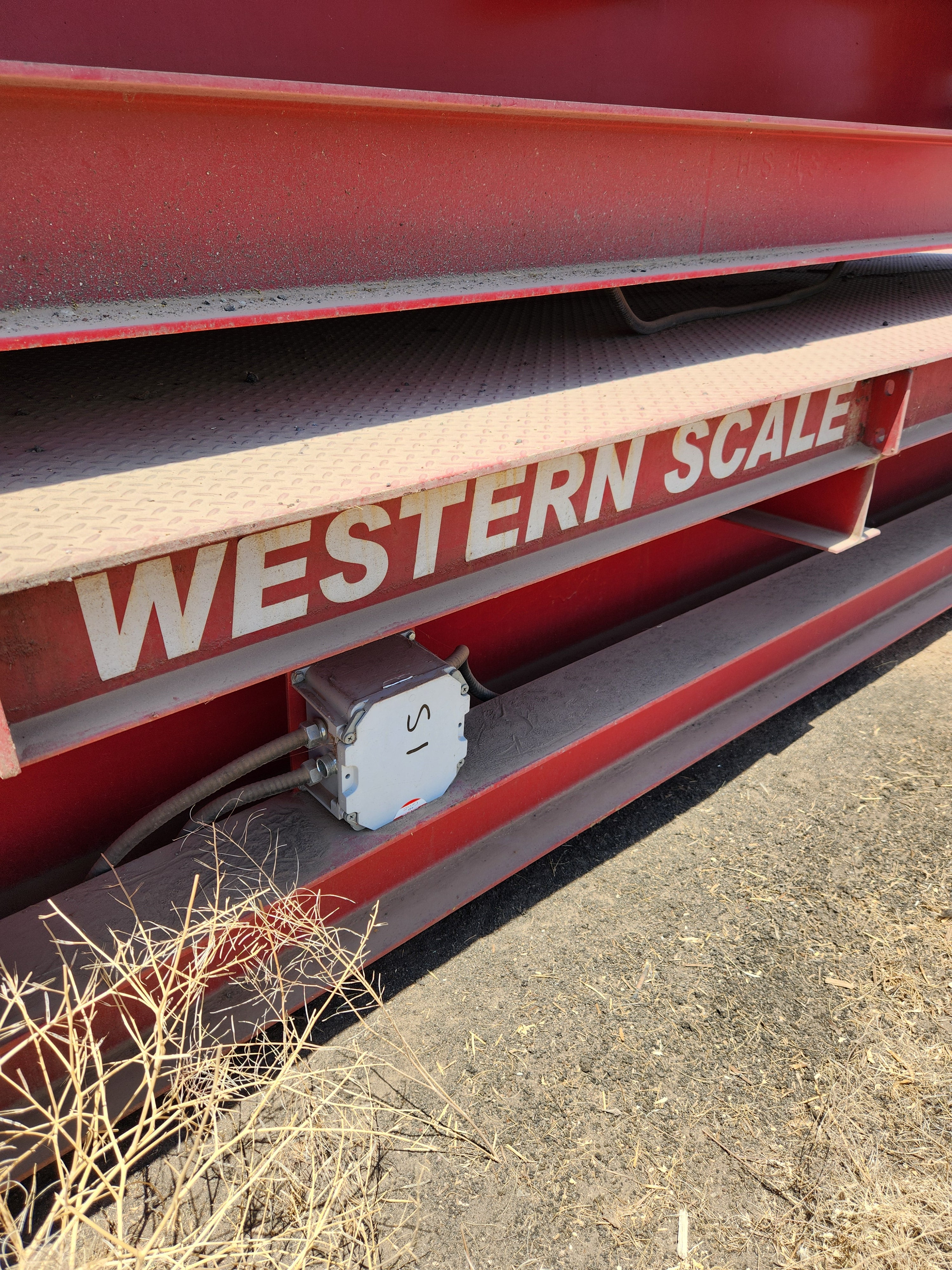 Used Western Scale 110 x 10 Steel Deck Truck Scale - For Sale in Arizona