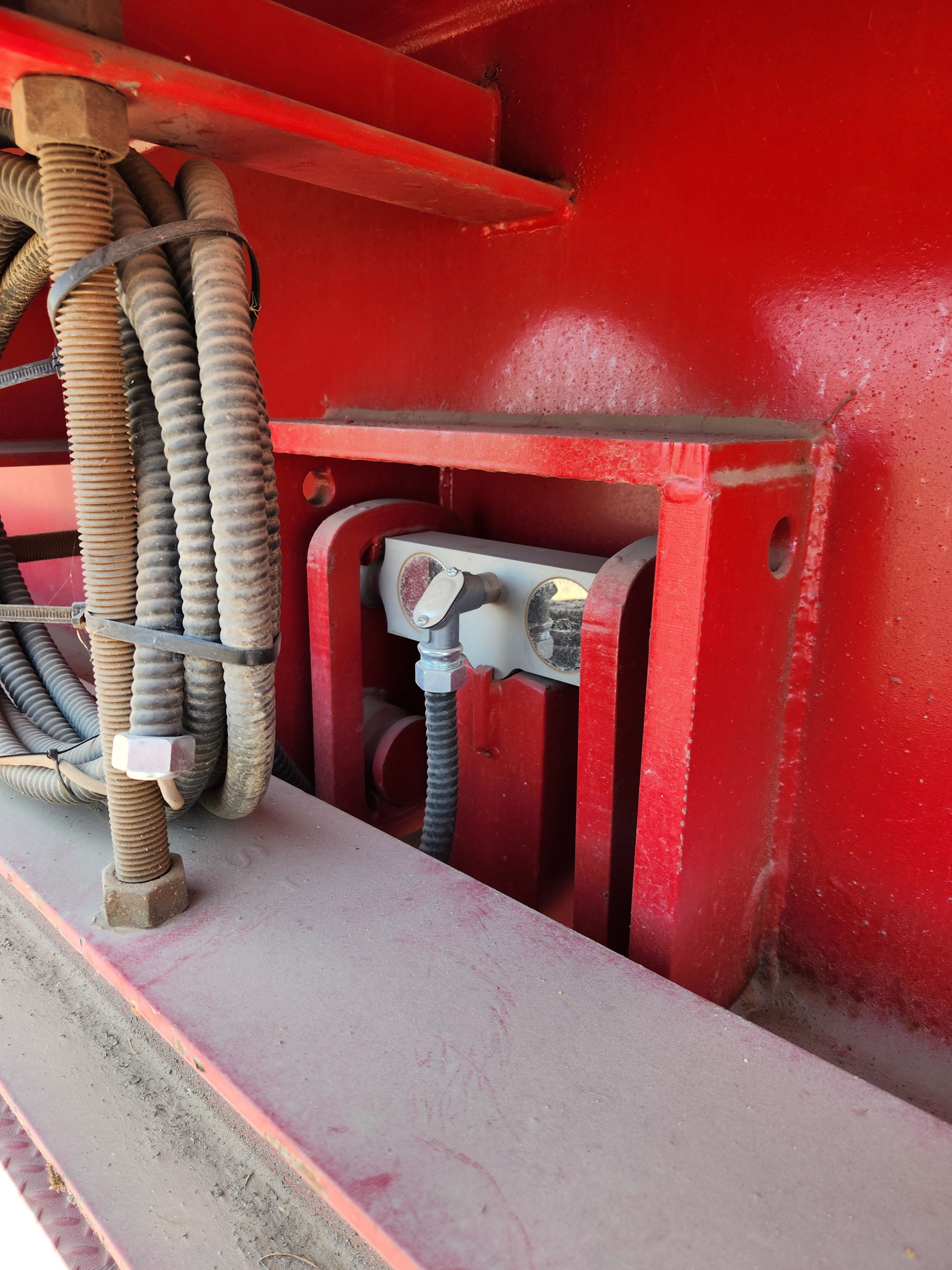 Used Western Scale 110 x 10 Steel Deck Truck Scale - For Sale in Arizona