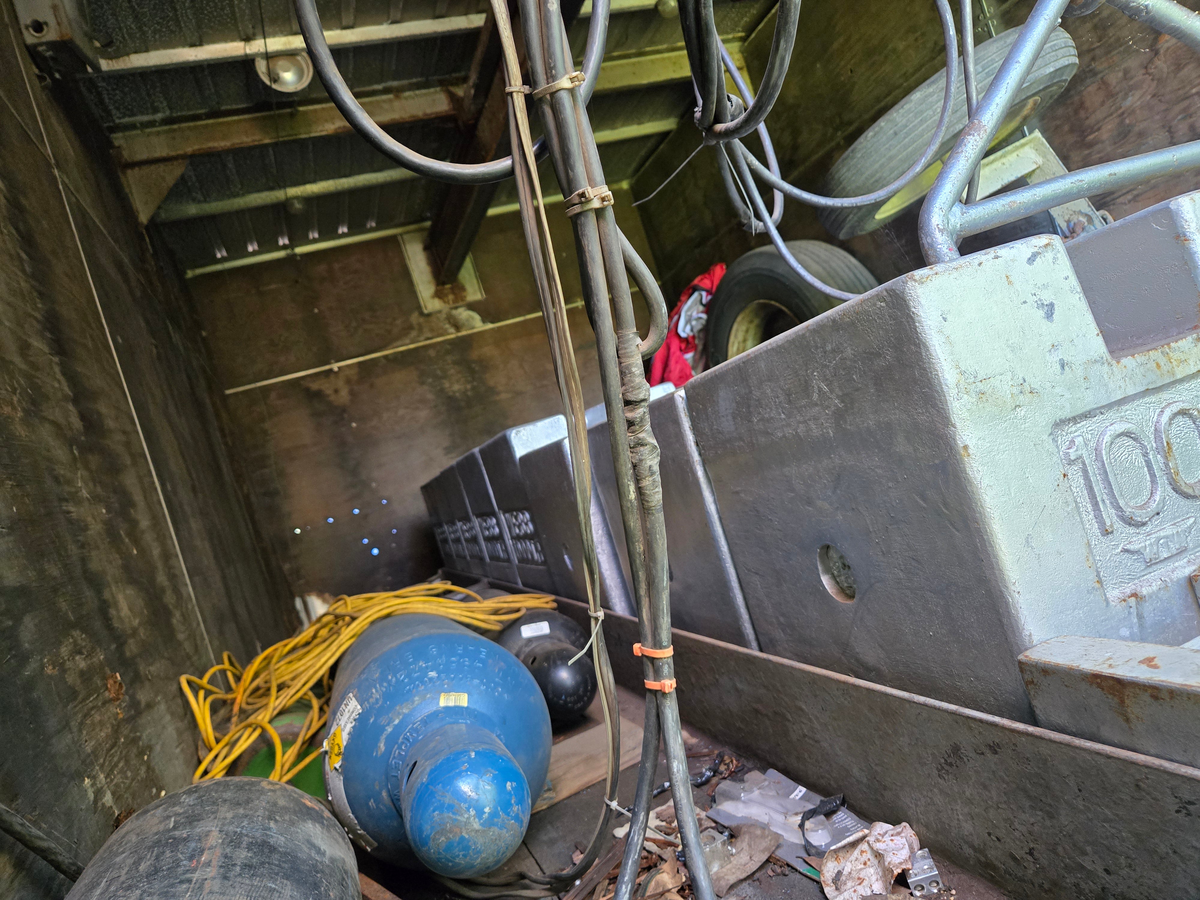 Lot of (26) Rice Lake Branded Weights - For Sale in Louisiana