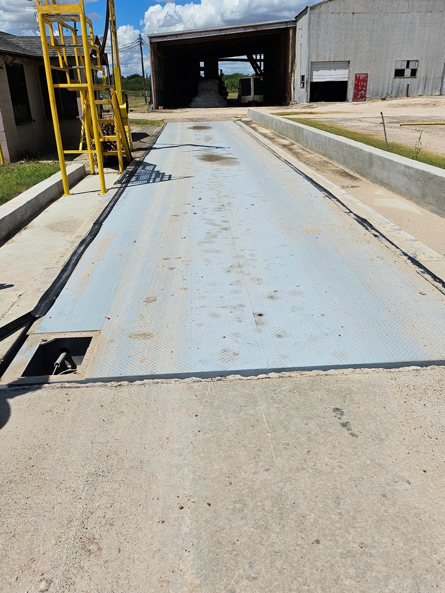 Used Mid-America 2023 TS7010 Steel Deck Truck Scale, 70' x 10' - For Sale in Texas