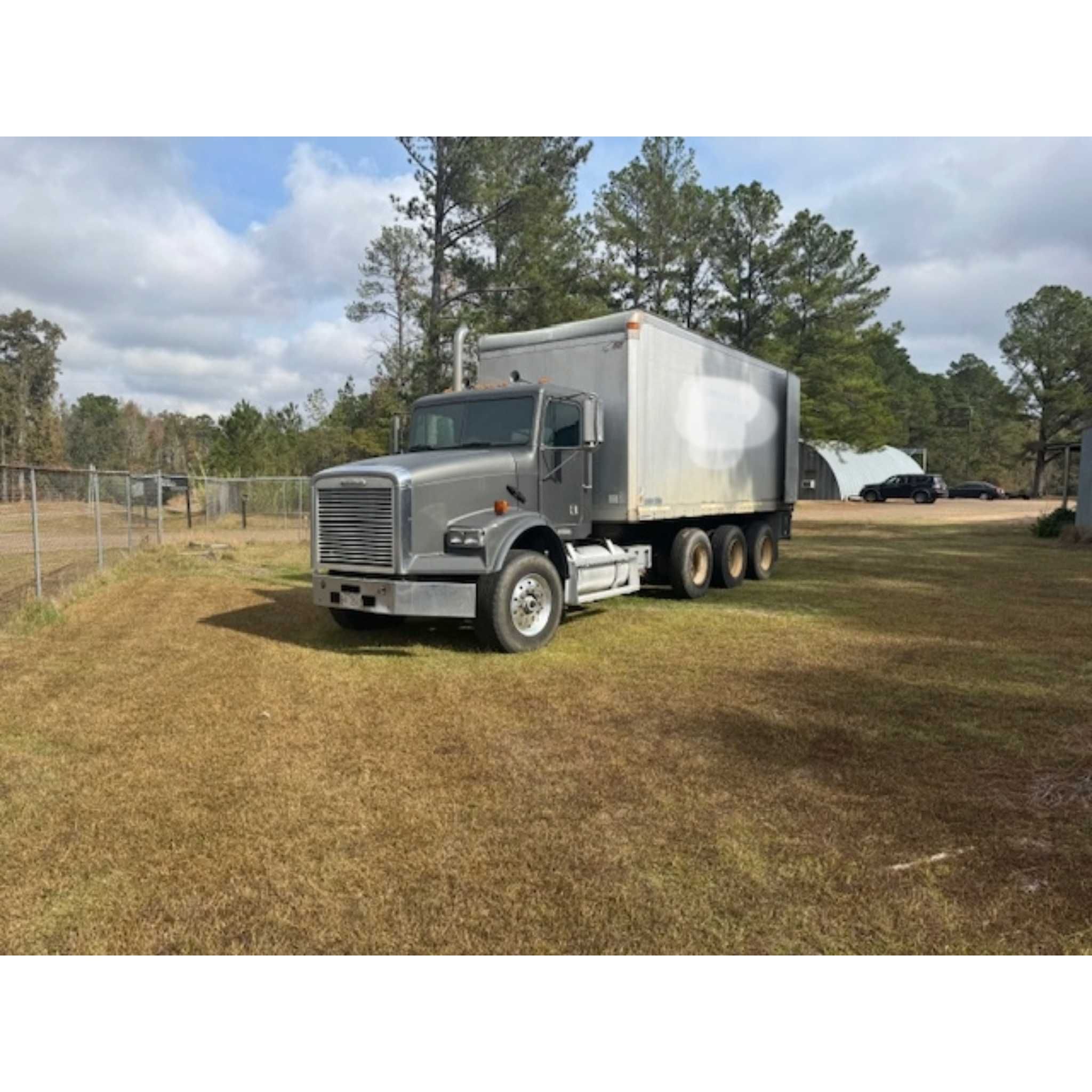 Used 1997 Freightliner Test Truck with Telescoping Boom Crane – For Sale in Mississippi