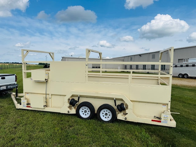 Like New 2018 Cardinal 8x18 Weight Wrangler Portable/ Mobile Livestock Scale- Located in IL.