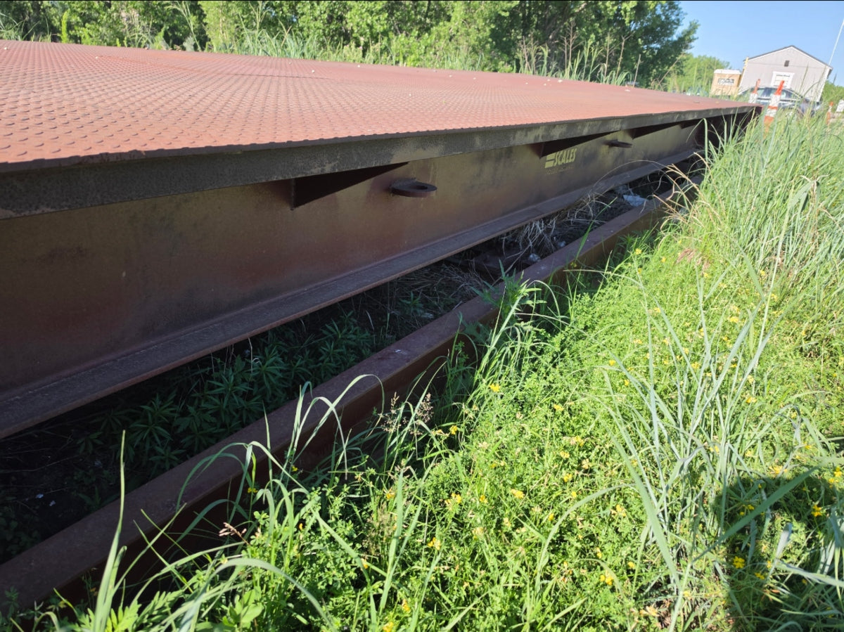 Used Durline 30' x 10' Steel Deck Truck Scale , 100,000 lb Capacity  Weighbridge with Load Cells - for Sale in North Dakota