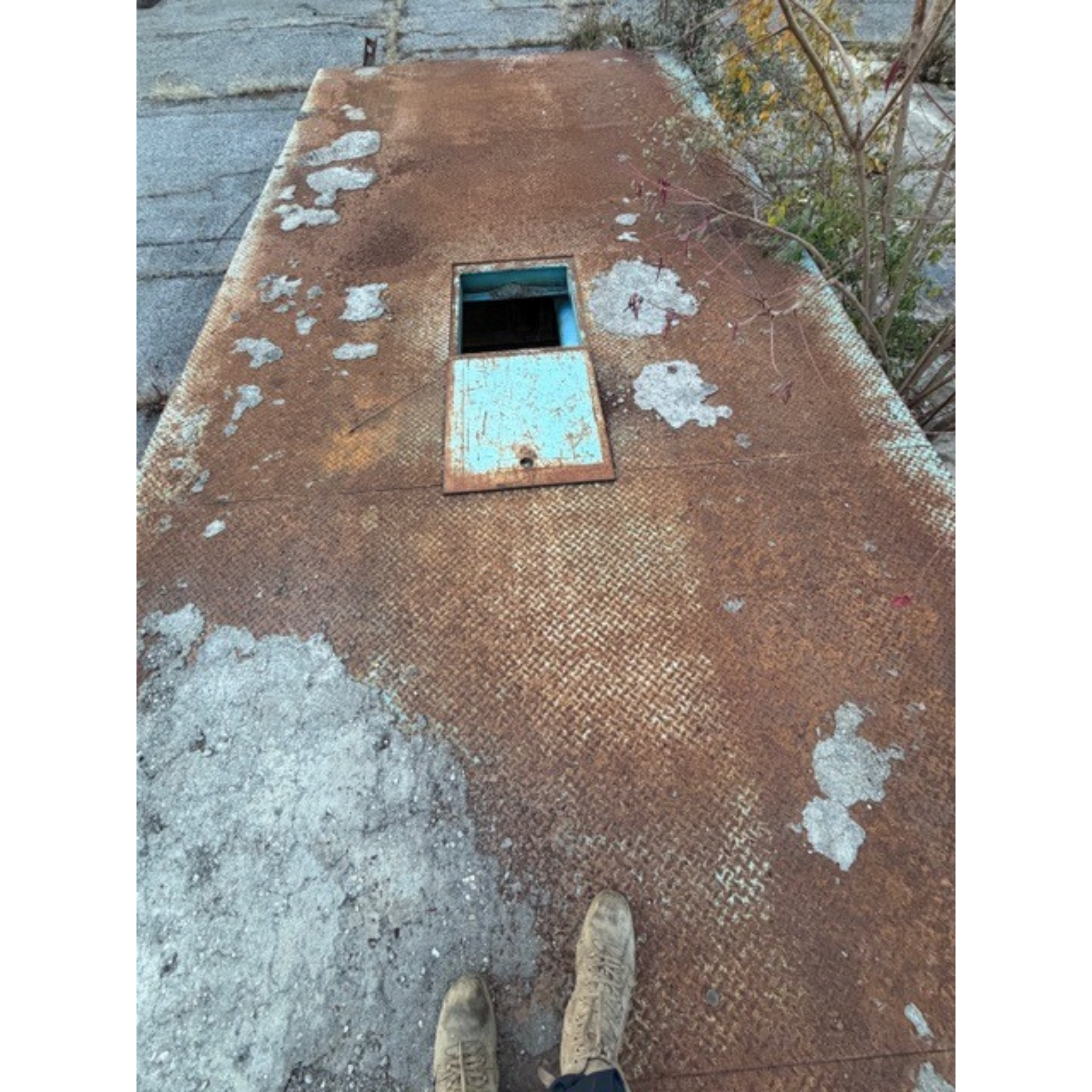 Used Cardinal 30x10 Steel Deck Truck Scale - Located in Ohio